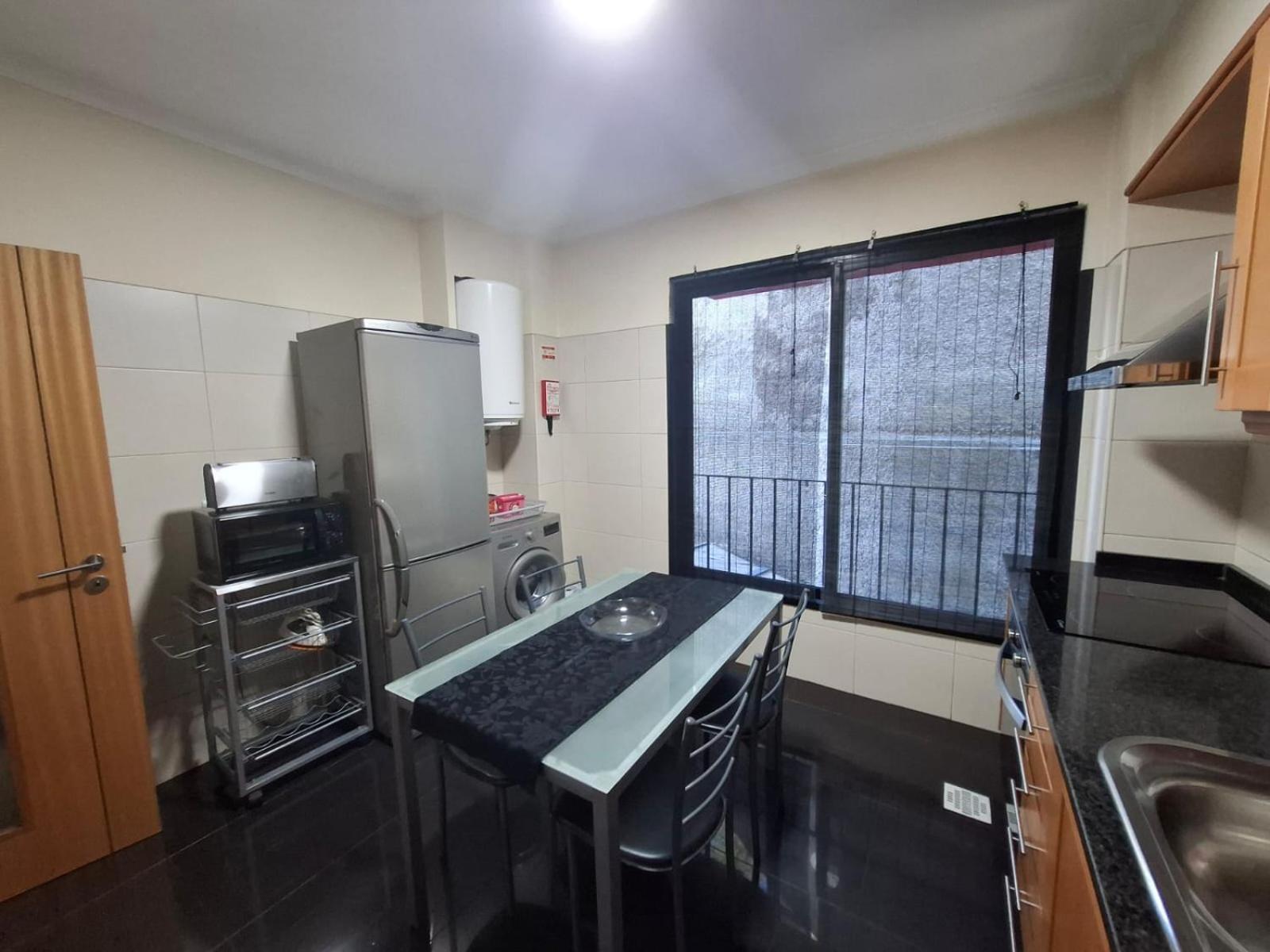 Cozy And Bright Apartment Machico  Esterno foto