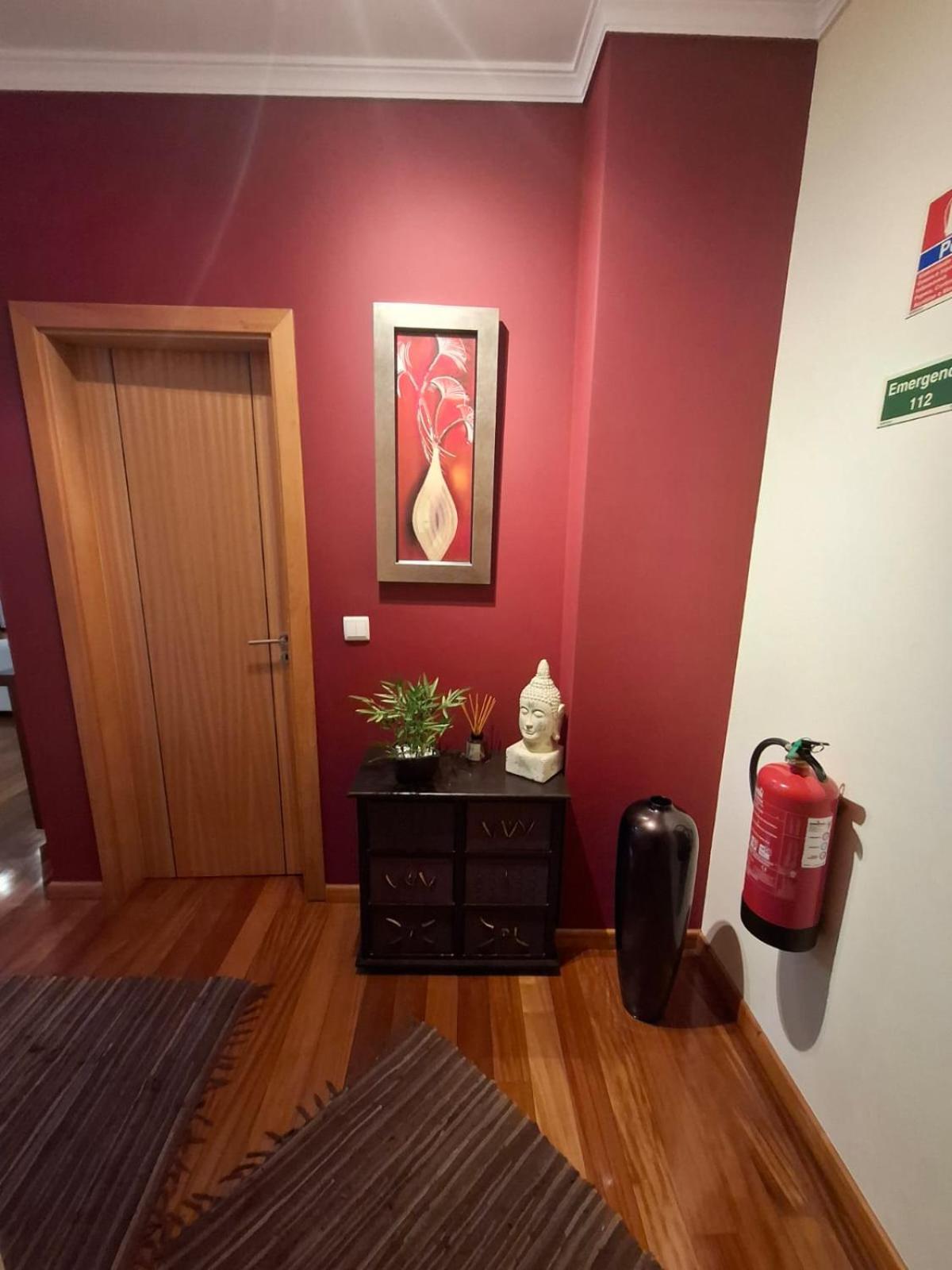Cozy And Bright Apartment Machico  Esterno foto