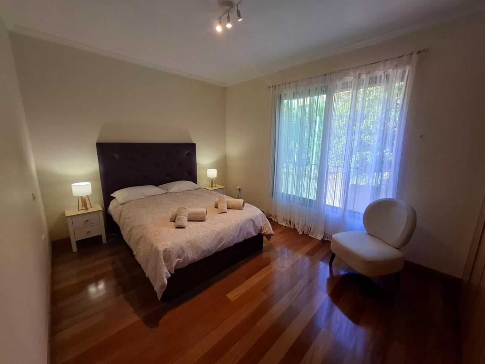 Cozy And Bright Apartment Machico  Esterno foto